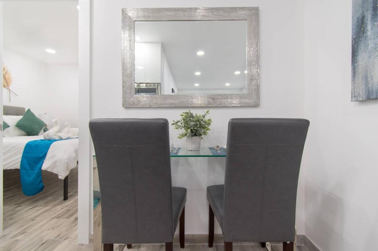Newly Renovated 1 Bedroom Apt Designer Unit # 3 Dania Beach Zewnętrze zdjęcie
